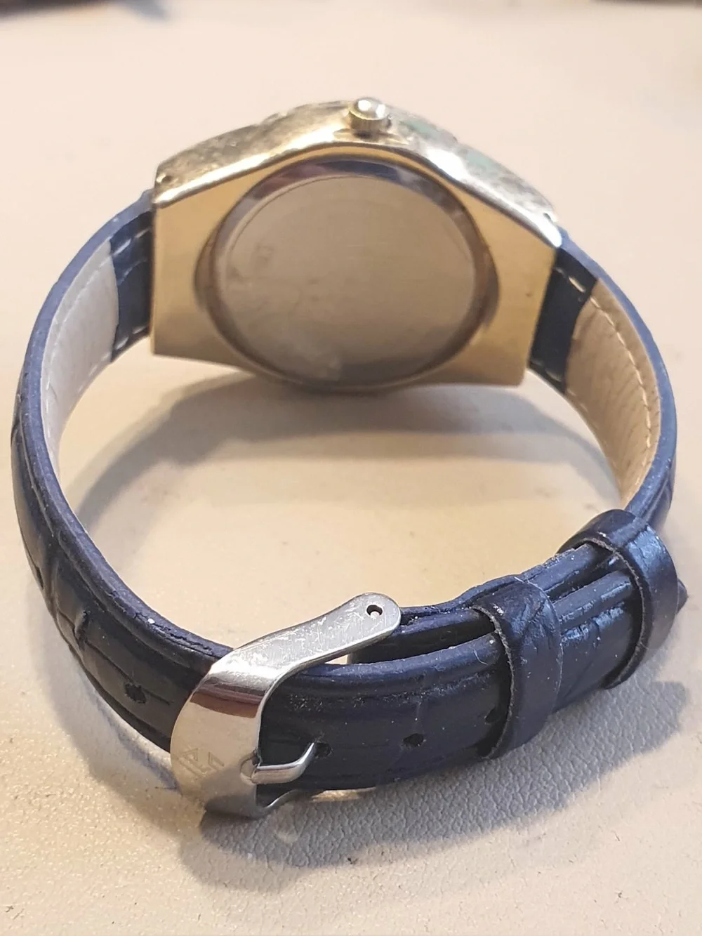🦋10/$20🦋 Bijoux Terner Goldtone/Blue Leather Women's Watch